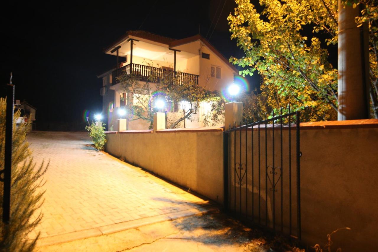 Villa Vesna Veles Exteriör bild